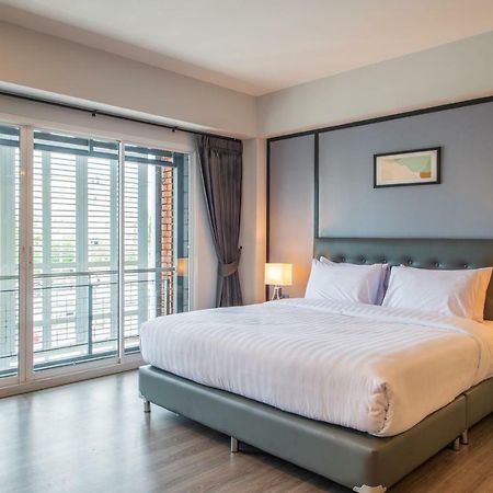 Mayson Place Hotel Ban Phraek Sa Exteriör bild